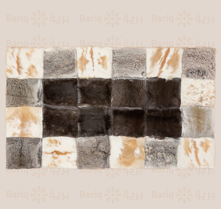 1171 Natural fur rug - Image 1