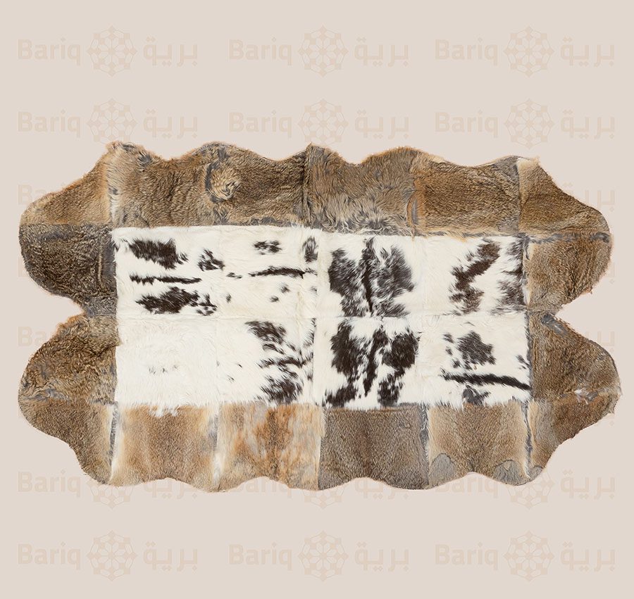 1173 Natural fur rug - Image 1